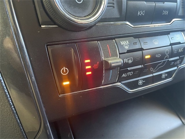 Ford Explorer XLT 4WD 2018