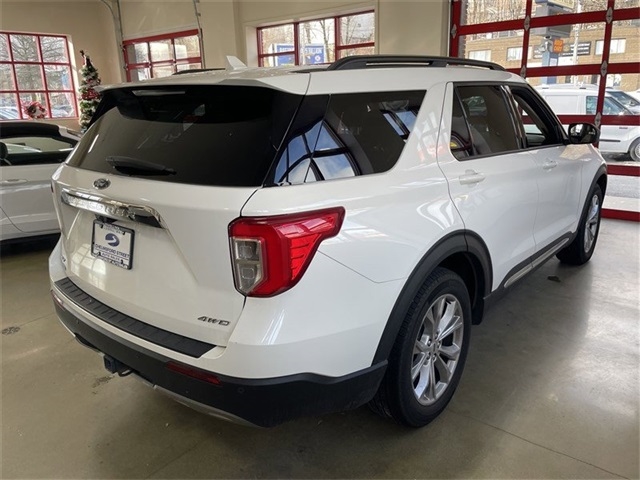 Ford Explorer XLT AWD 2021