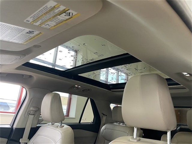 Ford Explorer XLT AWD 2021