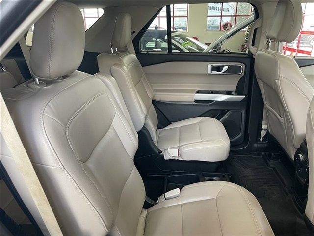 Ford Explorer XLT AWD 2021