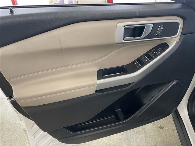 Ford Explorer XLT AWD 2021