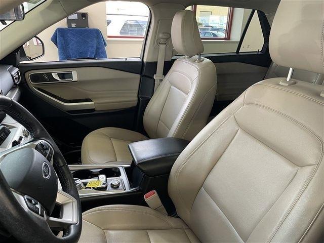 Ford Explorer XLT AWD 2021