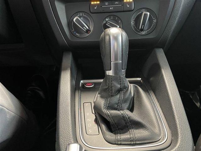 Volkswagen Jetta 1.4T SE 6A 2017