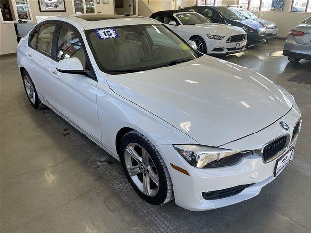 BMW 3-Series 320i xDrive 2015