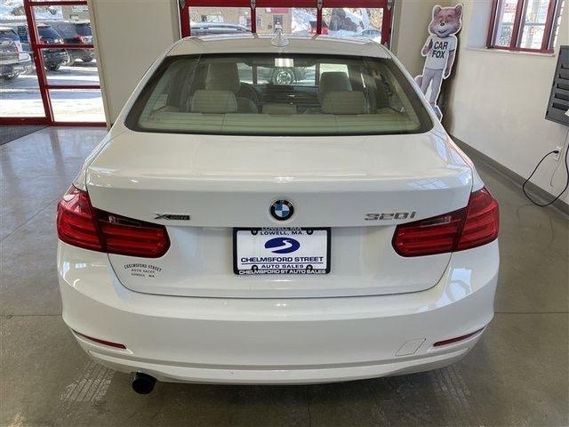 BMW 3-Series 320i xDrive 2015