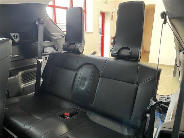 Mitsubishi Outlander PHEV SEL 2023