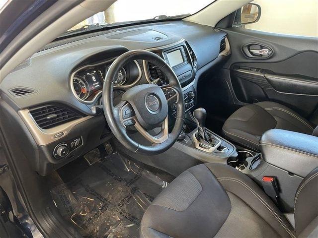 Jeep Cherokee Latitude 4WD 2015