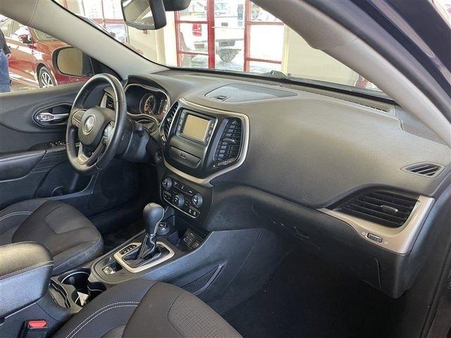 Jeep Cherokee Latitude 4WD 2015