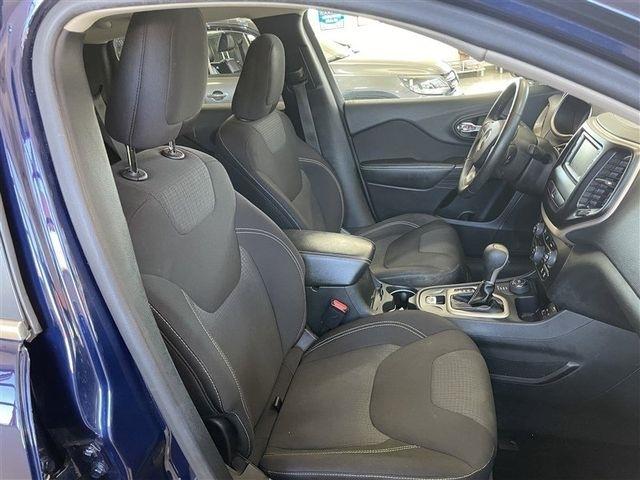 Jeep Cherokee Latitude 4WD 2015