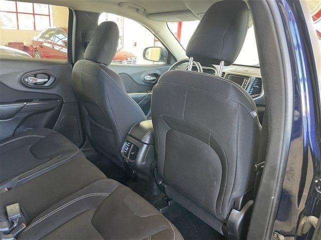 Jeep Cherokee Latitude 4WD 2015