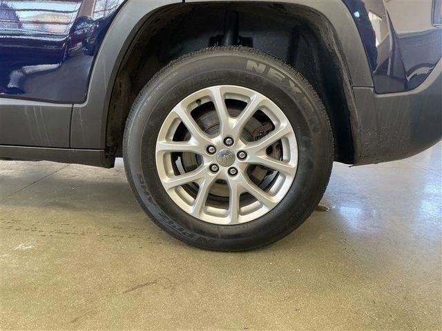 Jeep Cherokee Latitude 4WD 2015