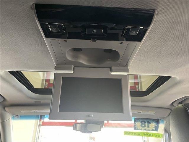 Chevrolet Suburban Premier 4WD 2018