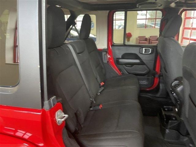 Jeep Wrangler Unlimited Sahara 2018