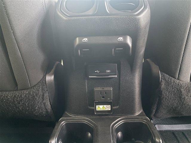 Jeep Wrangler Unlimited Sahara 2018