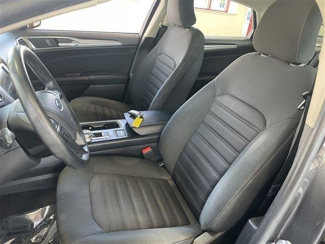 Ford Fusion Hybrid SE 2019