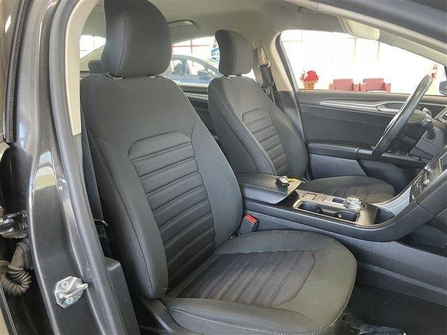 Ford Fusion Hybrid SE 2019