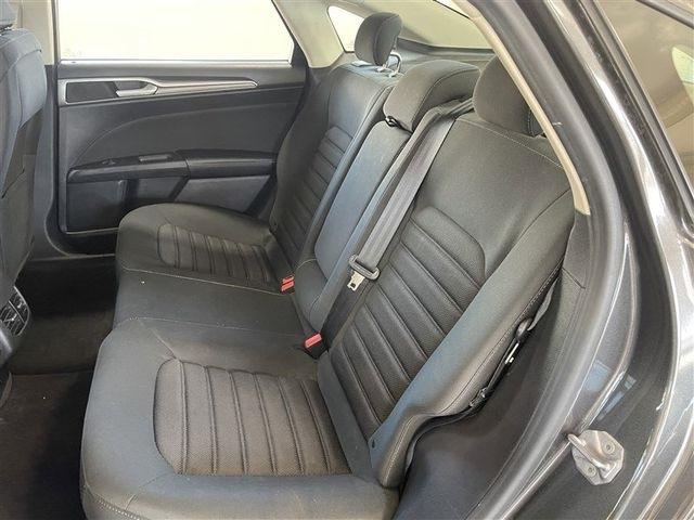 Ford Fusion Hybrid SE 2019