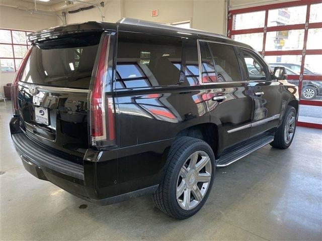 Cadillac Escalade Luxury 4WD 2020