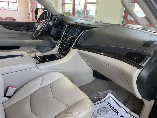 Cadillac Escalade Luxury 4WD 2020