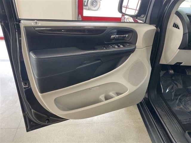 Dodge Grand Caravan SE 2017