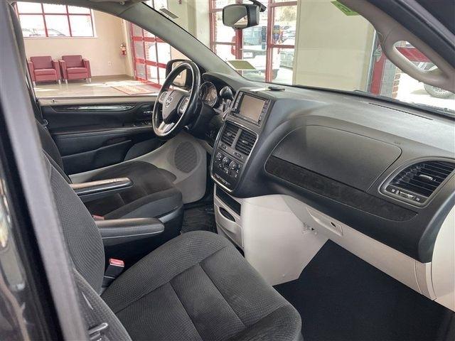 Dodge Grand Caravan SE 2017