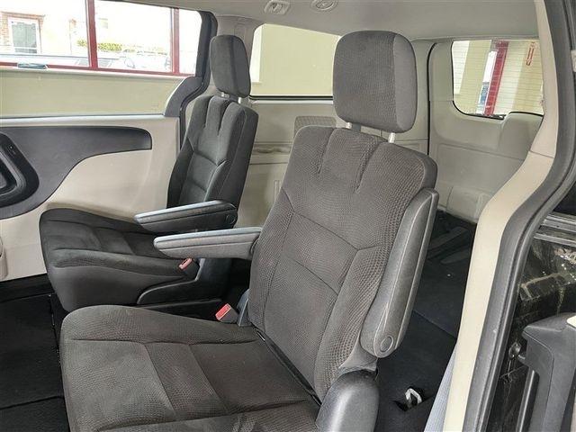 Dodge Grand Caravan SE 2017