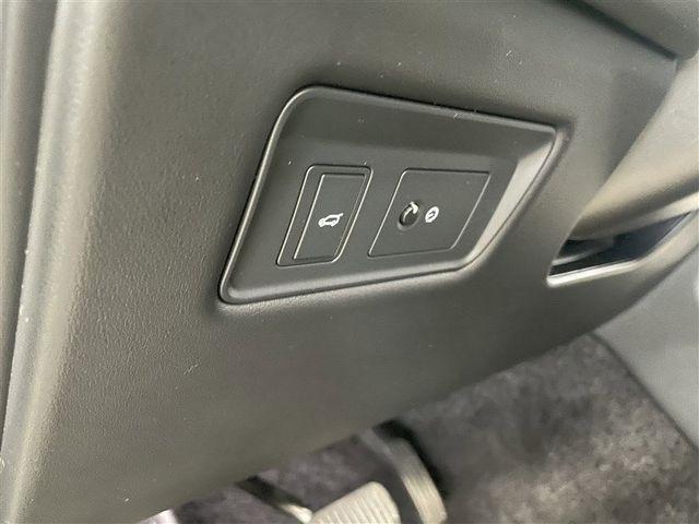 Land Rover Range Rover Supercharged 2018