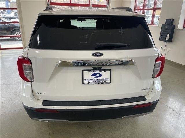 Ford Explorer XLT AWD 2022