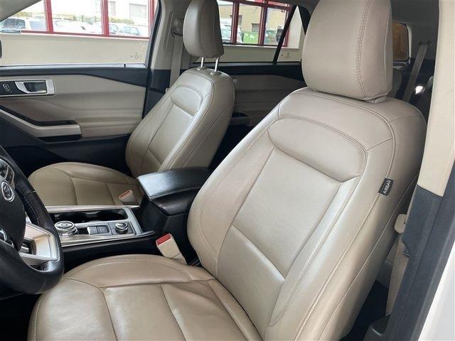 Ford Explorer XLT AWD 2022