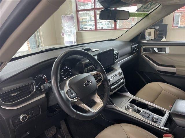 Ford Explorer XLT AWD 2022