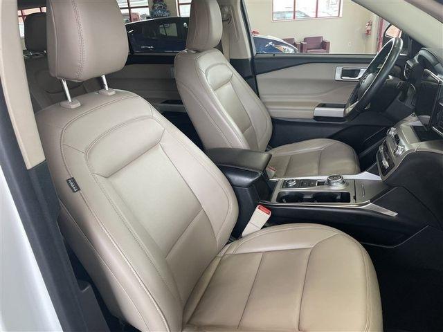 Ford Explorer XLT AWD 2022