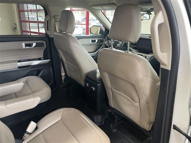 Ford Explorer XLT AWD 2022