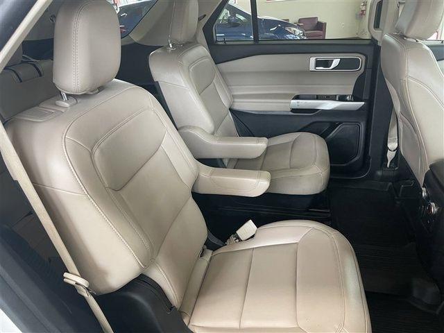 Ford Explorer XLT AWD 2022