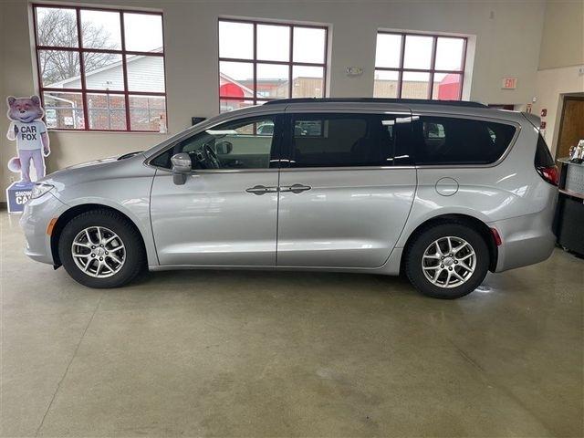 Chrysler Pacifica Touring Plus 2021