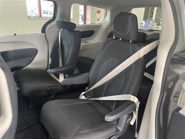 Chrysler Pacifica Touring Plus 2021