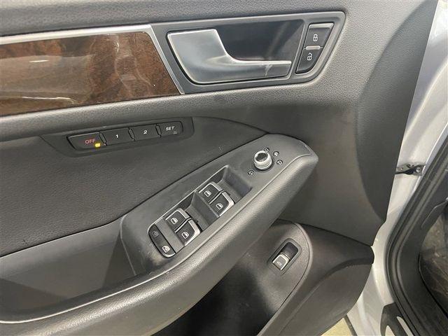 Audi Q5 2.0T Premium Plus quattro 2015