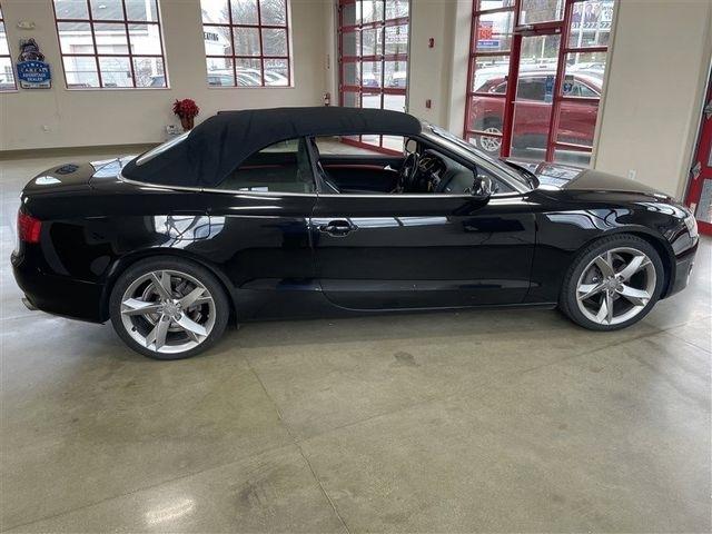 Audi A5 Cabriolet 2.0T quattro Tiptronic 2012