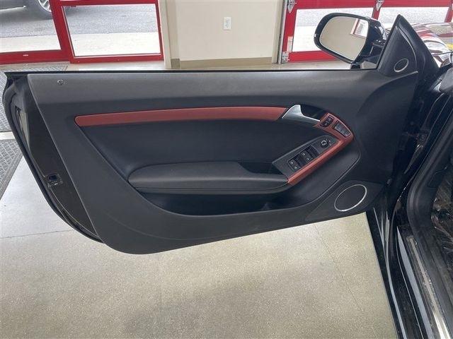 Audi A5 Cabriolet 2.0T quattro Tiptronic 2012