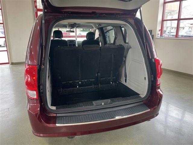 Dodge Grand Caravan SE 2017