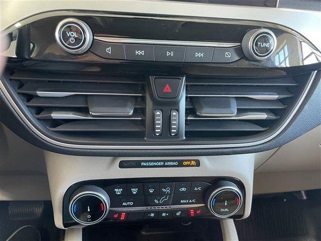 Ford Escape Hybrid SEL AWD 2022