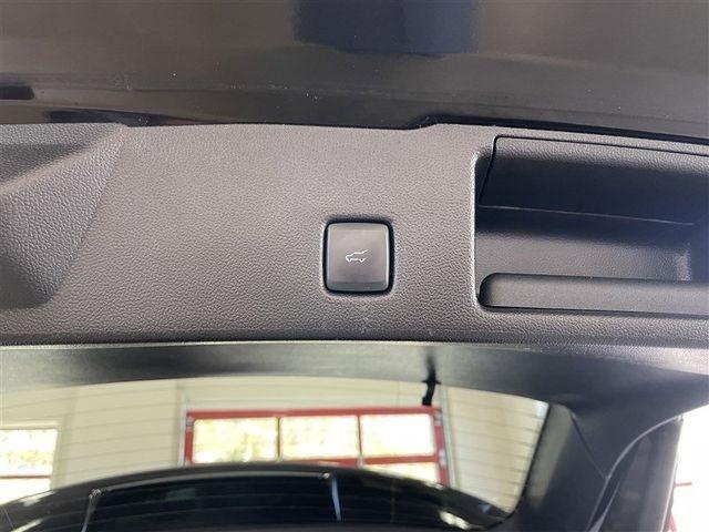 Ford Escape Hybrid SEL AWD 2022