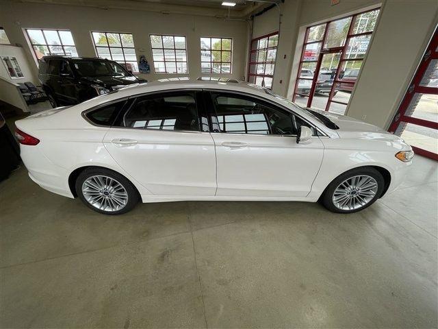 Ford Fusion SE 2014