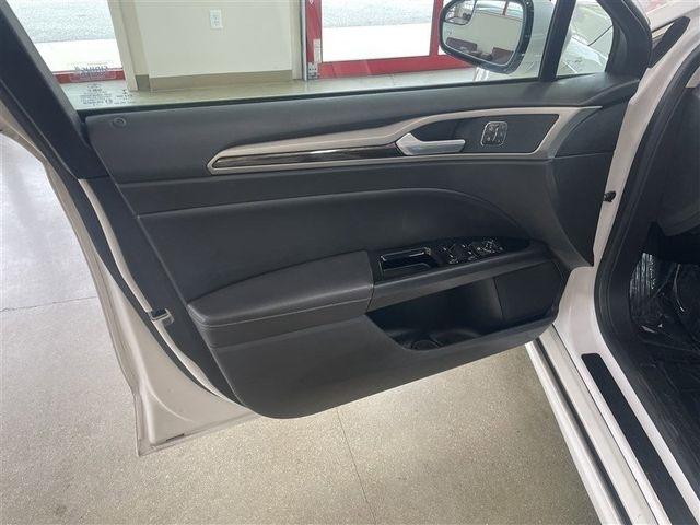 Ford Fusion SE 2014