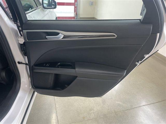 Ford Fusion SE 2014