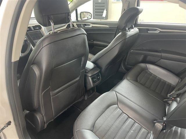 Ford Fusion SE 2014
