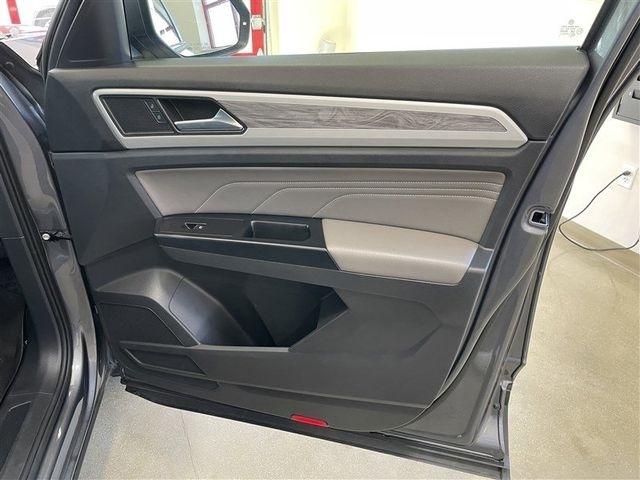 Volkswagen Atlas Cross Sport SE 4MOTION 2021