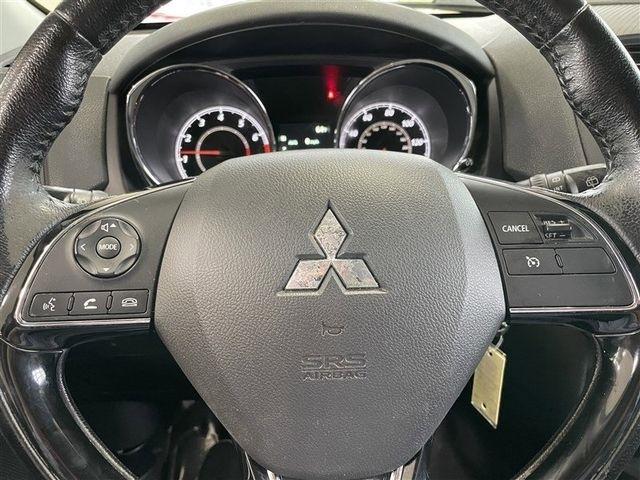Mitsubishi Outlander Sport 2.0 ES 4WD CVT 2017