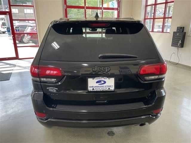 Jeep Grand Cherokee Laredo 4WD 2017