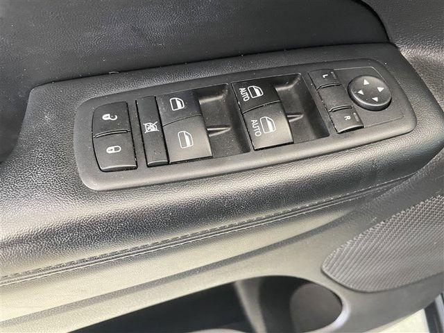 Jeep Grand Cherokee Laredo 4WD 2017