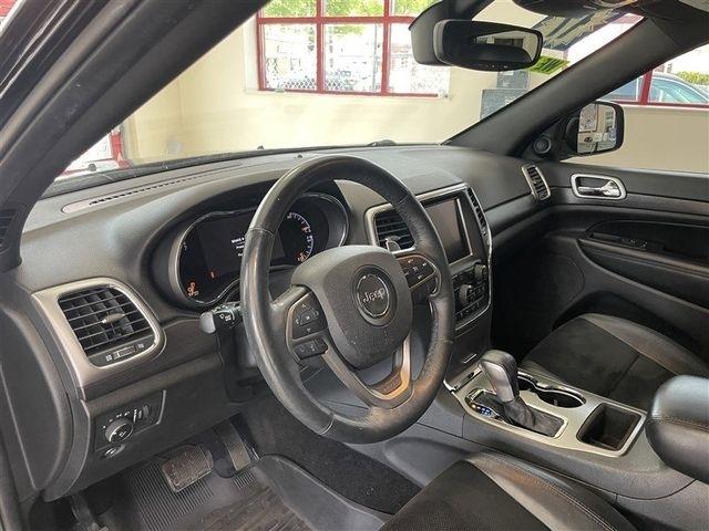 Jeep Grand Cherokee Laredo 4WD 2017